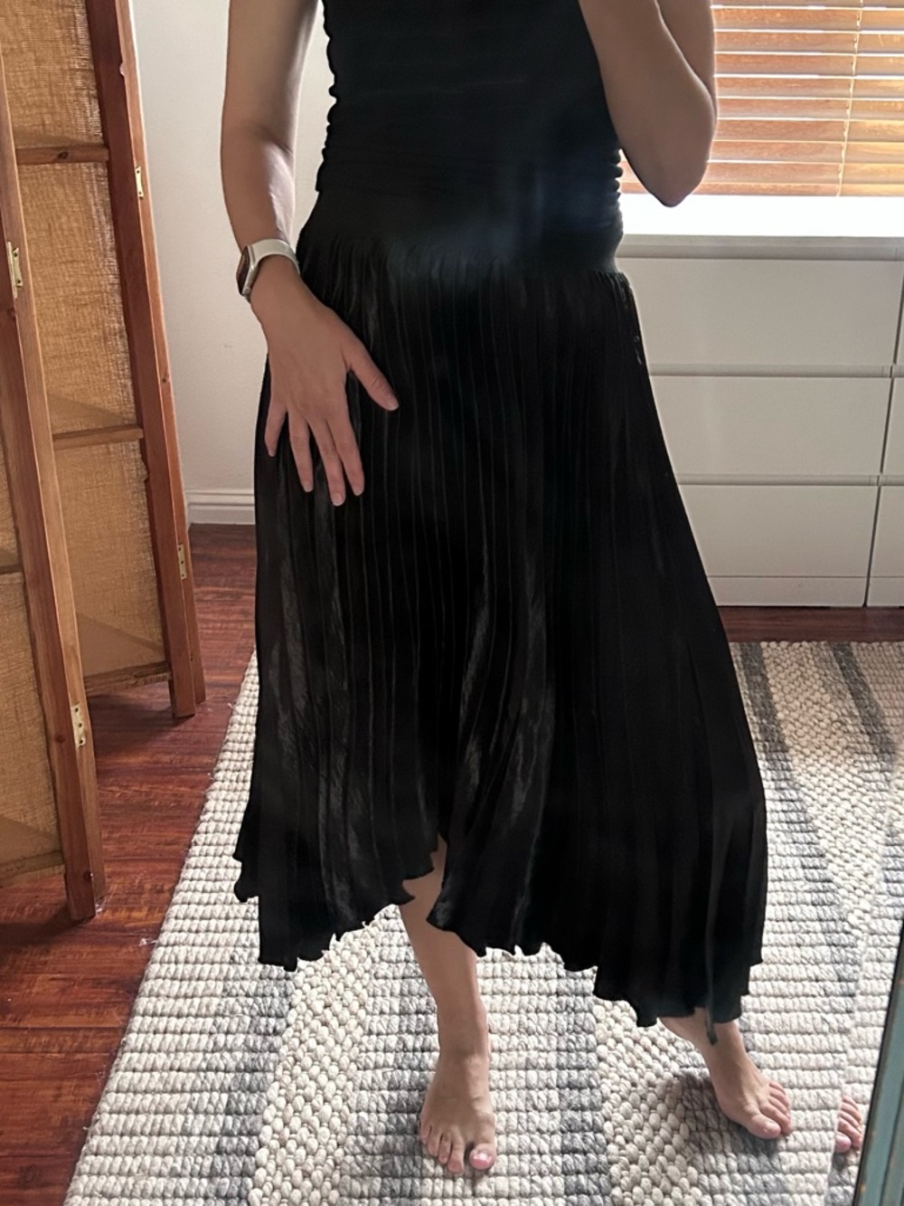 Vintage Pleated Skirt Shiny